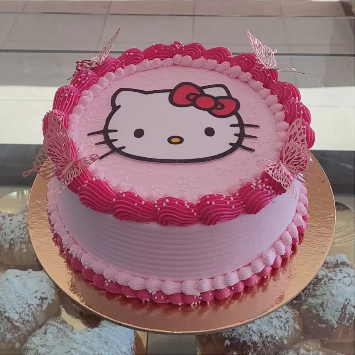 Bolo Rosa Hello Kitty