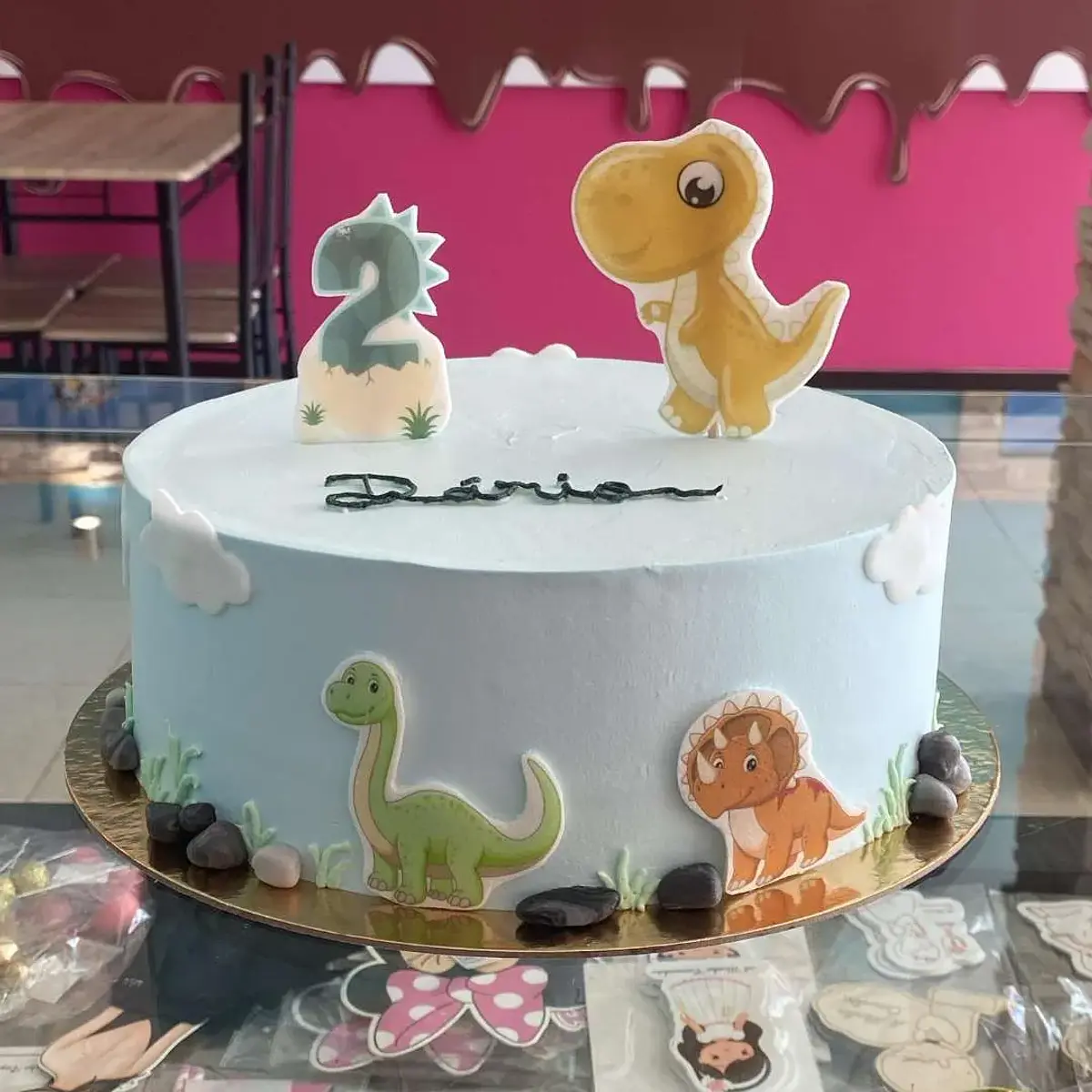 Bolo Azul Bebé C/ Dinossauros