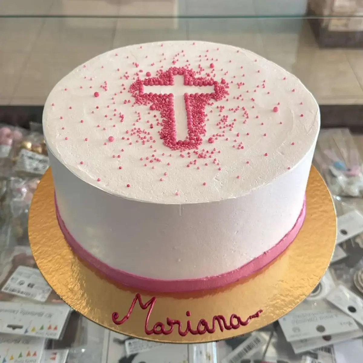 Bolo Comunhão Rosa e Branco
