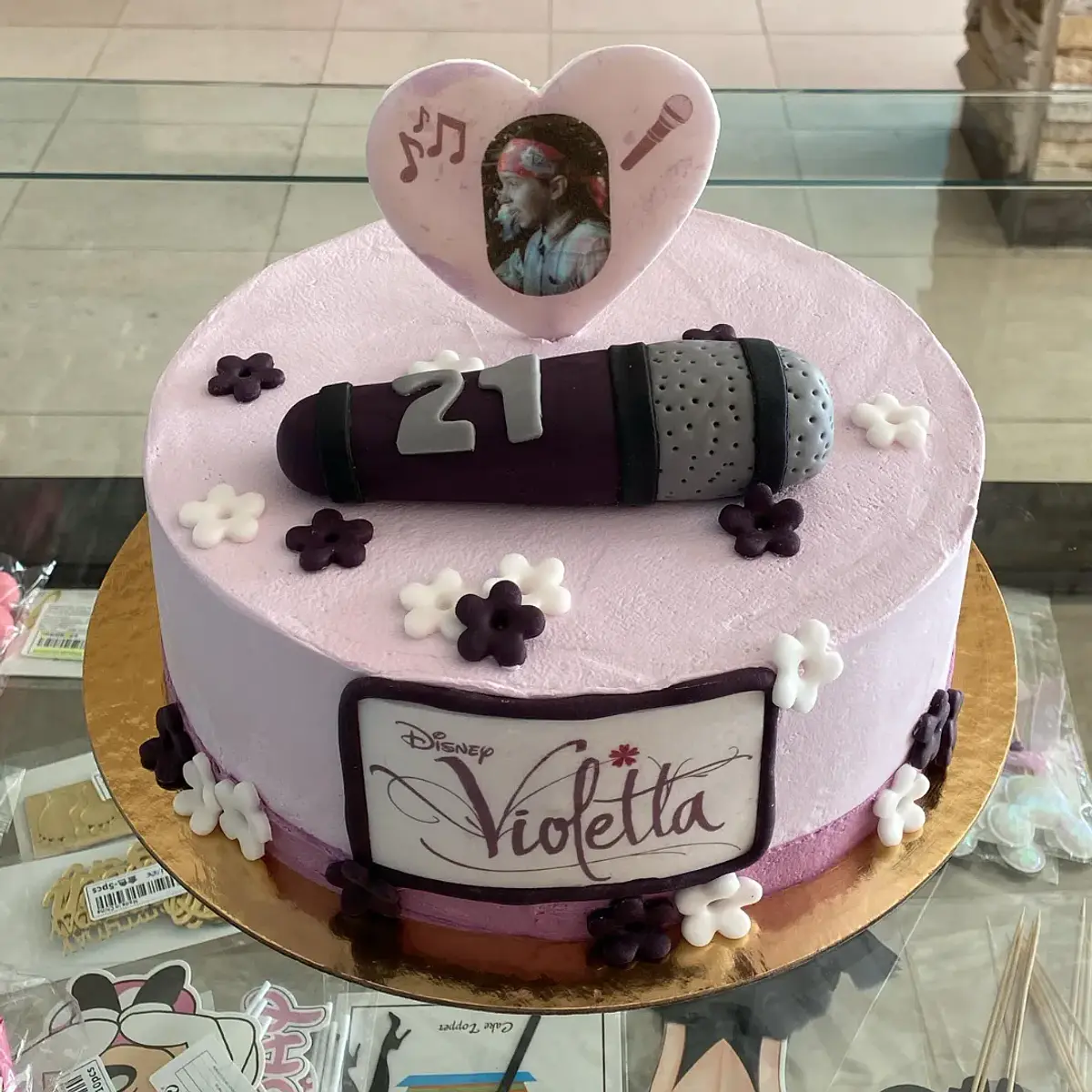 Bolo Violeta Disney