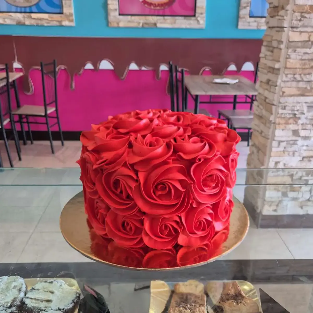 Bolo Rosas Vermelhas