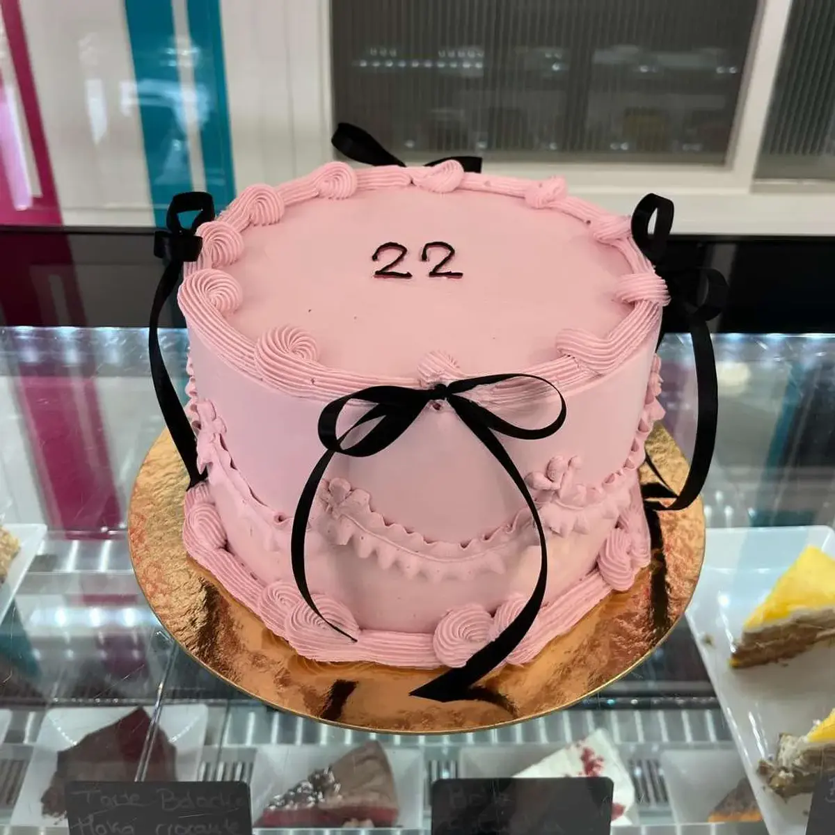 Bolo Vintage Rosa e Preto