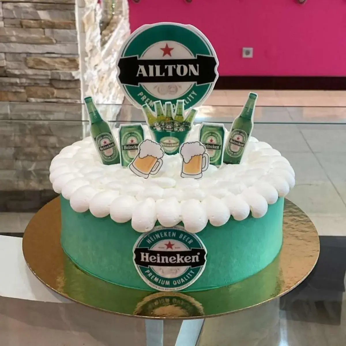 Bolo Heineken