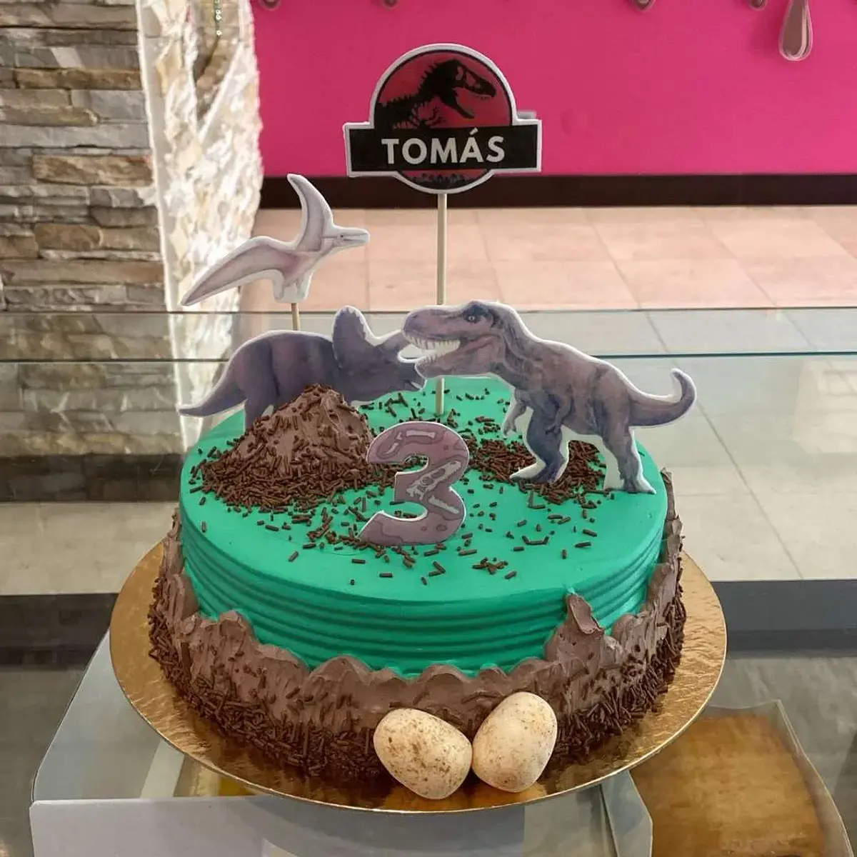 Bolo Dinossauros
