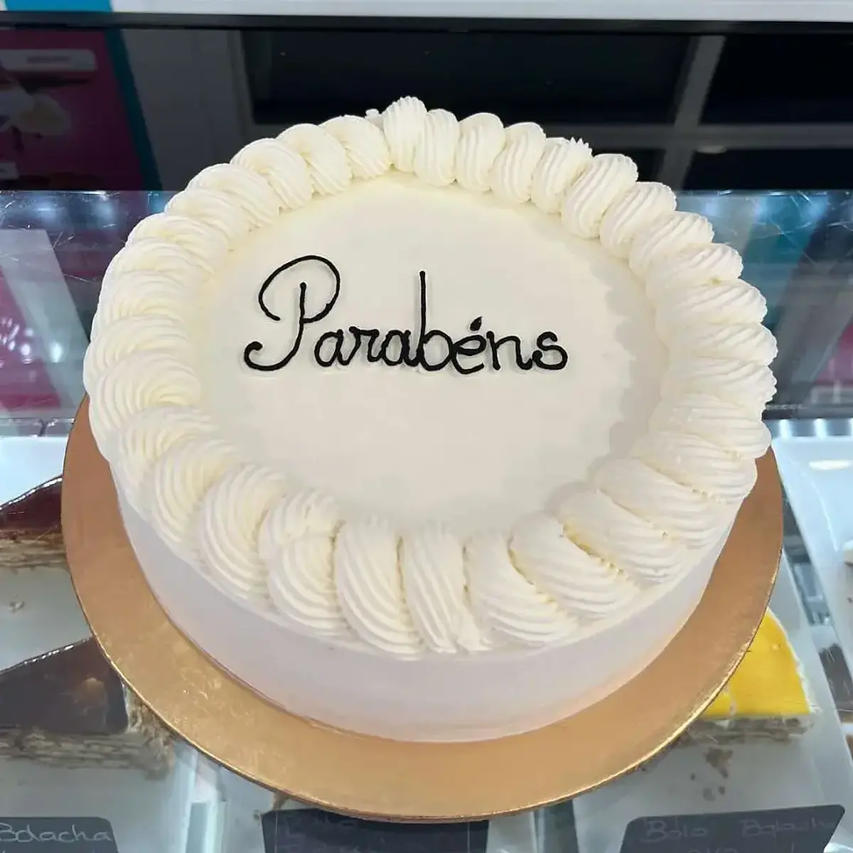 Bolo Aniversário Pequeno