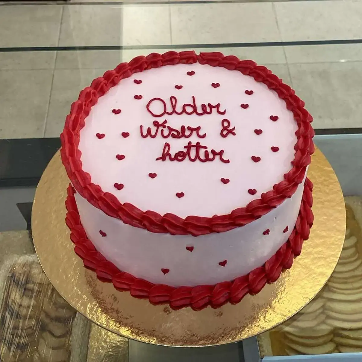 Bolo Rosinha e Vermelho