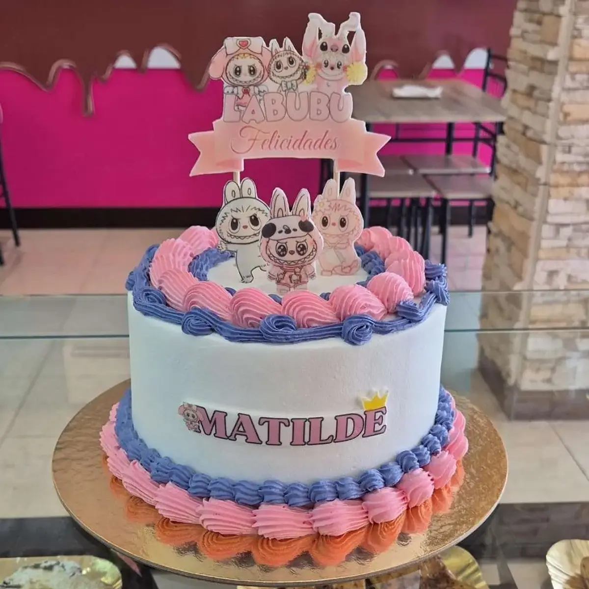 Bolo Labubu Rosa e Lilás